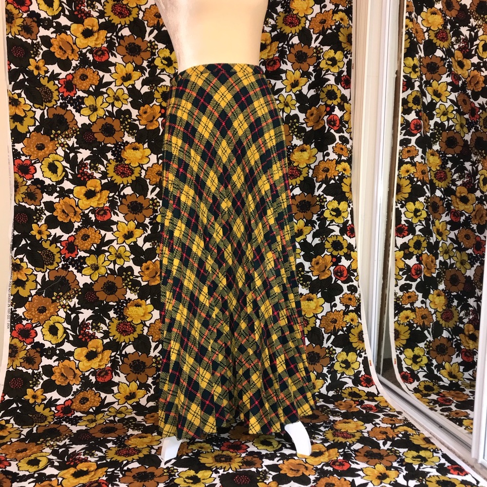 70s Full-length maxi pleated skirt